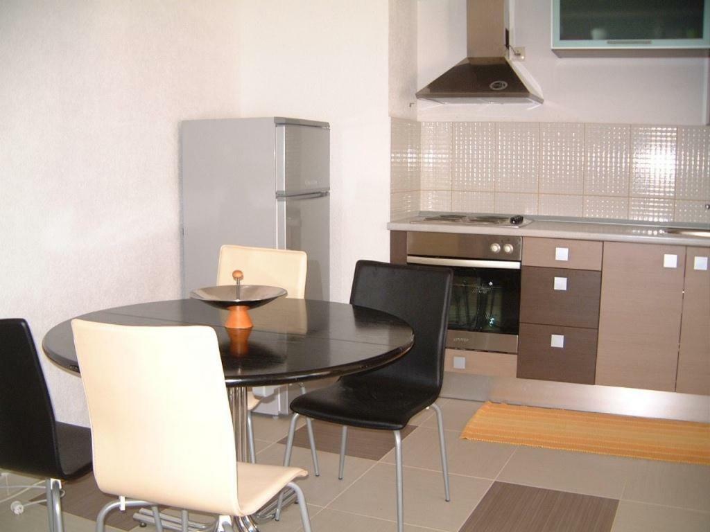Apartments Nena - Trogir Bagian luar foto